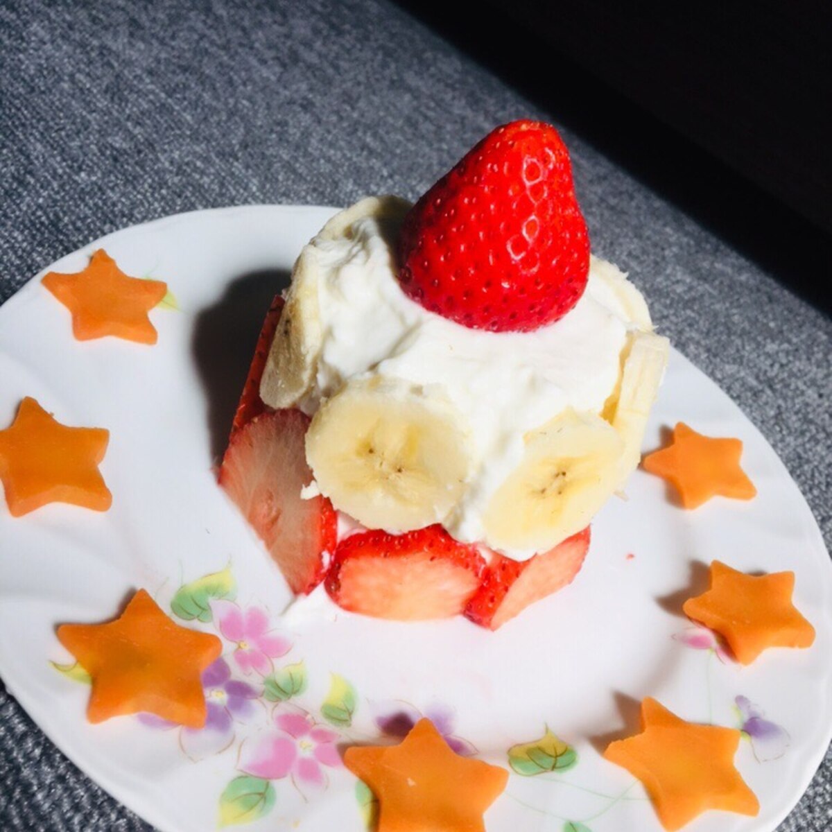 スマッシュ ケーキ レシピ スマッシュケーキの作り方 1歳の誕生日は自宅で手作り 写真付き簡単レシピ